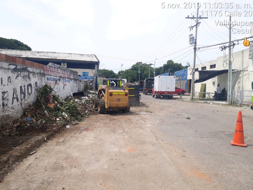 <a href="/hejomevemendoza/">Heriberto Mendoza</a> <a href="/TutoUhiaAlcalde/">Augusto Ramirez Uhia</a> <a href="/Aseodelnorte1/">Aseodelnorte</a> <a href="/EmduparESP/">Emdupar S.A-E.S.P</a> <a href="/SaludCesar/">Salud Cesar</a> <a href="/policiacesar/">Policiacesar</a> Atendimos diligentemente su denuncia, gracias a la ayuda de <a href="/aseodelnorte/">Aseodelnorte</a> seguimos trabajando por mantener #Valledupar limpia, invitamos a todos los ciudadanos a tener cultura ciudadana y mantener la ciudad limpia. Porqué #EsUnCompromisoDeTodos