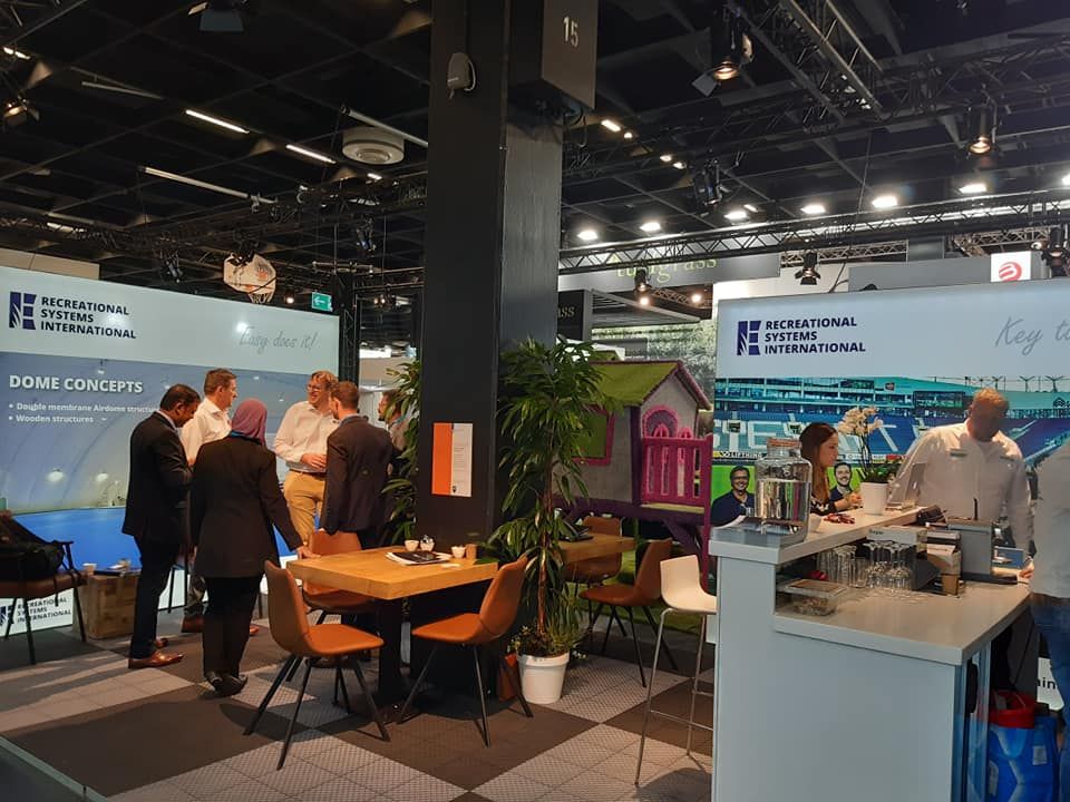 A quick glimpse into our day 1 at the #FSB show in #Cologne #Koln stand locations A030/B031 in hall 10.2. 
Come meet our team and explore our range of sports solutions starting today to 8th of November. buff.ly/2Lh4qjQ

#AskTheExperts #RecreationalSystemsInt #FSB #FSB2019