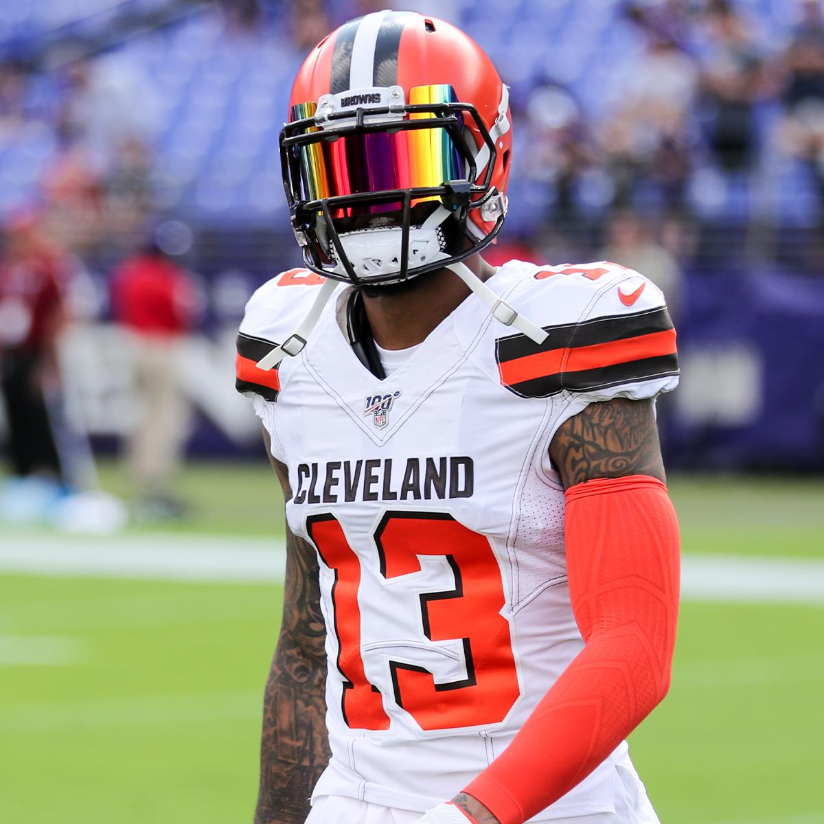 NFL's tweet photo. HAPPY 27th BIRTHDAY to @obj!
🖐 429 career catches + 6,051 career receiving yards
🖐 45 career TDs
🖐 3x Pro Bowler https://t.co/NmFEiQm6E2