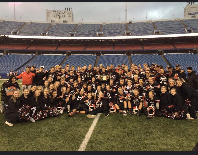 LHSLegendsCheer's tweet photo. Three years ago today, we cheered on our favorite football team to their Section VI title over OP. We cannot wait to do that again this Friday!!! #tbt #wewant4 #beatOP #NewEraField https://t.co/wtZhzFFaub