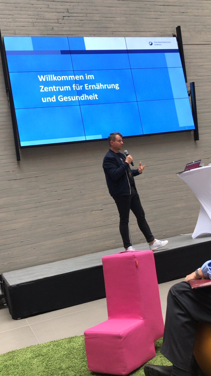 M_Vespermann's tweet photo. Christoph sagt ich soll twittern #bckdh https://t.co/hfrpiUMi3N