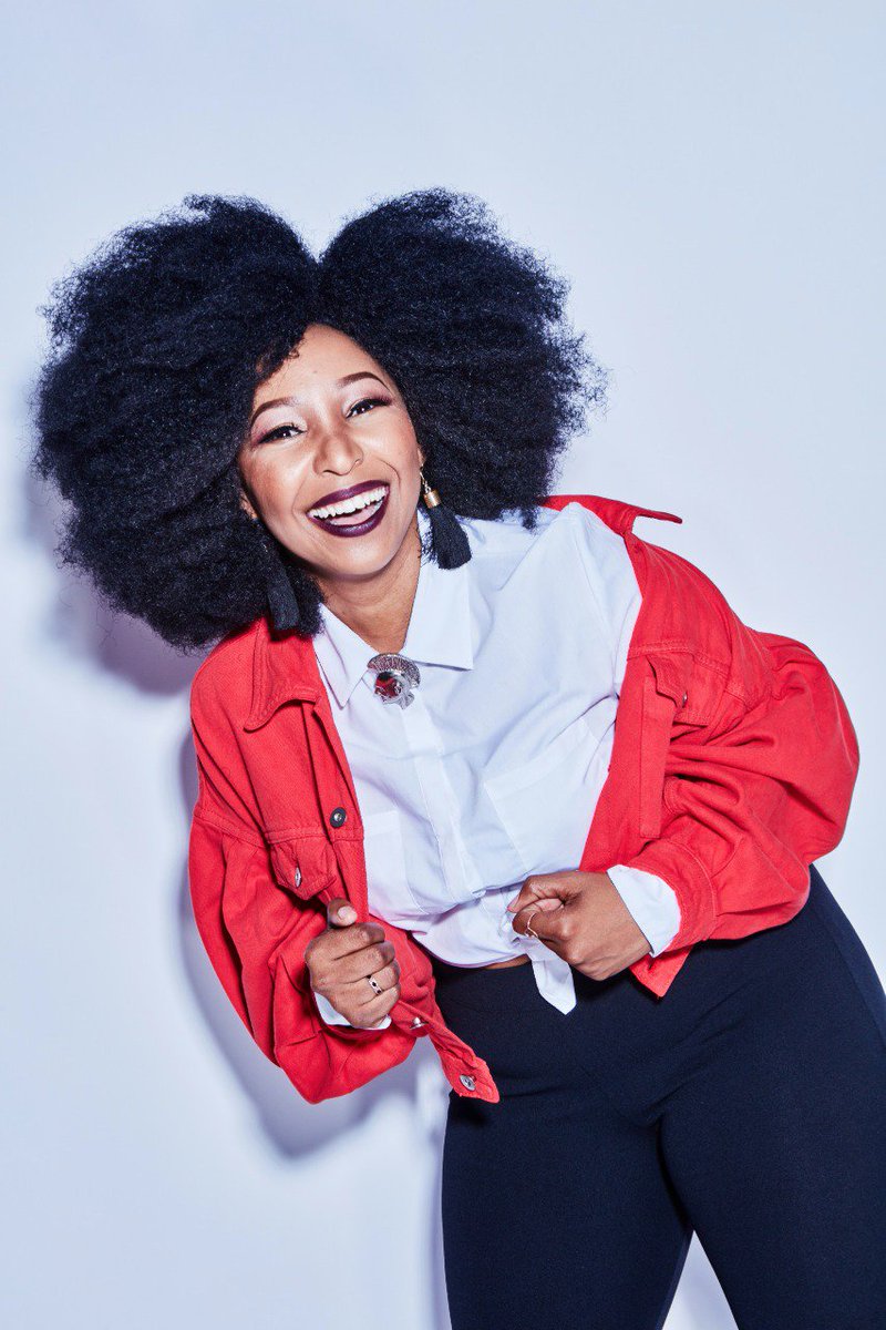TrueLoveMag_SA's tweet photo. TV presenter @RorisangT will be representing haircare brand @StaSofFroHair on the TRUE LOVE All A Woman Needs Festival panel discussion. We can’t wait to feed off her energy! Get your ticket(s) TODAY: https://t.co/XDYjlpUADi
#VersaStyle #WearYou https://t.co/OxmEdnE3HH