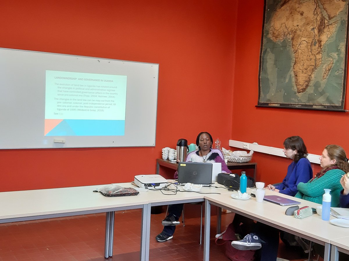 theGICnetwork's tweet photo. During our first #LunchConversations Donnah Atwagala unpacked the gender relations in respect to the land tenure system in Uganda. @theGICnetwork #landconflict #uganda https://t.co/lGxB4CpVxC