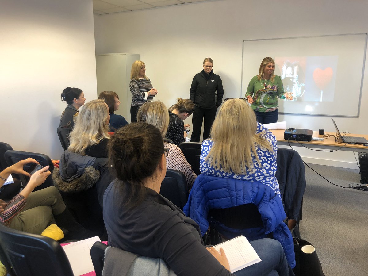 TEDxStormont's tweet photo. 4 brave volunteers sharing their ideas at @RutledgeGroup_ - Notice what you love to bring more love into your day! - Walk more and embrace more movement every day to feel better! - Be compassionate and understand our own triggers - Don’t let small things bug you https://t.co/sP6JfNxeEO