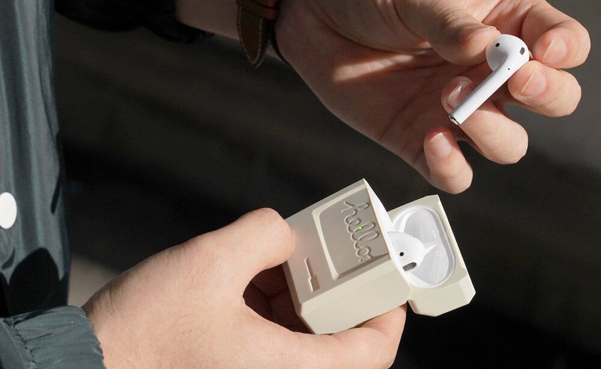 AW3 Nostalgic #AirPods Case by <a href="/elago_official/">elago Official</a> thegadgetflow.com/portfolio/nost… This unique AirPods case looks just like one of the first Apple Macintosh computers in design and shape. #AirPodscase