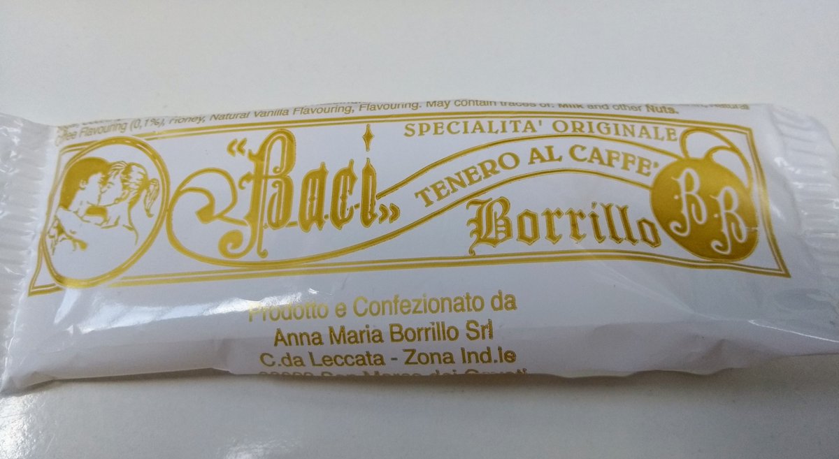EmmaJaneBeattie's tweet photo. I've just eaten 1 of these & they're amazing 😍 *goes off to see if they're available mail order ...* https://t.co/3xivP0JPiS #borrillo https://t.co/JO1MgfBtI0