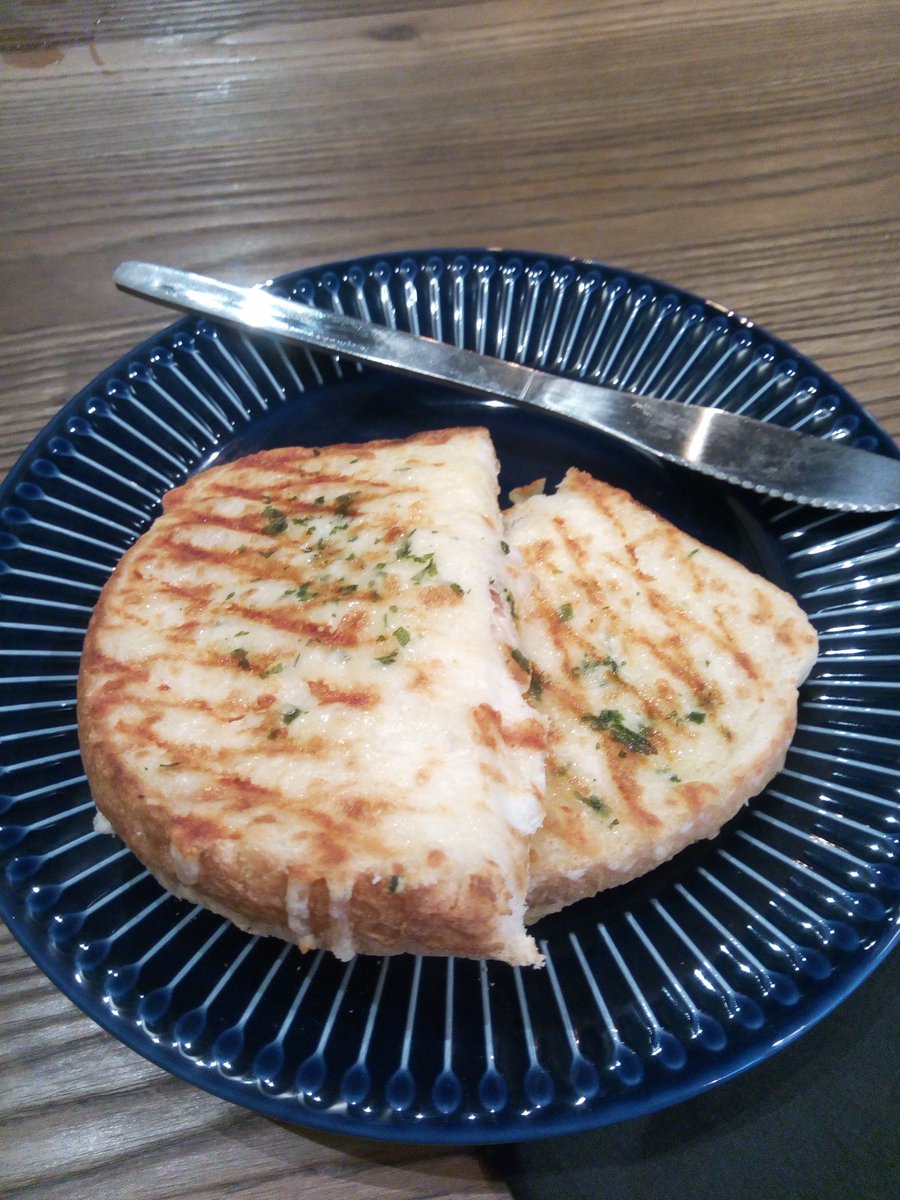 nw_food's tweet photo. First visit to #ChocolateWorks in Clitheroe today. Enjoyed a 'House Hot Chocolate' with added cream and cinder toffee, and a Chicken and Bacon toastie by @urbaneat. Really enjoyable sandwich, outstanding hot chocolate. #Lunch #Foodie #Clitheroe #RibbleValley #HotChocolate https://t.co/C7zlooyf6A