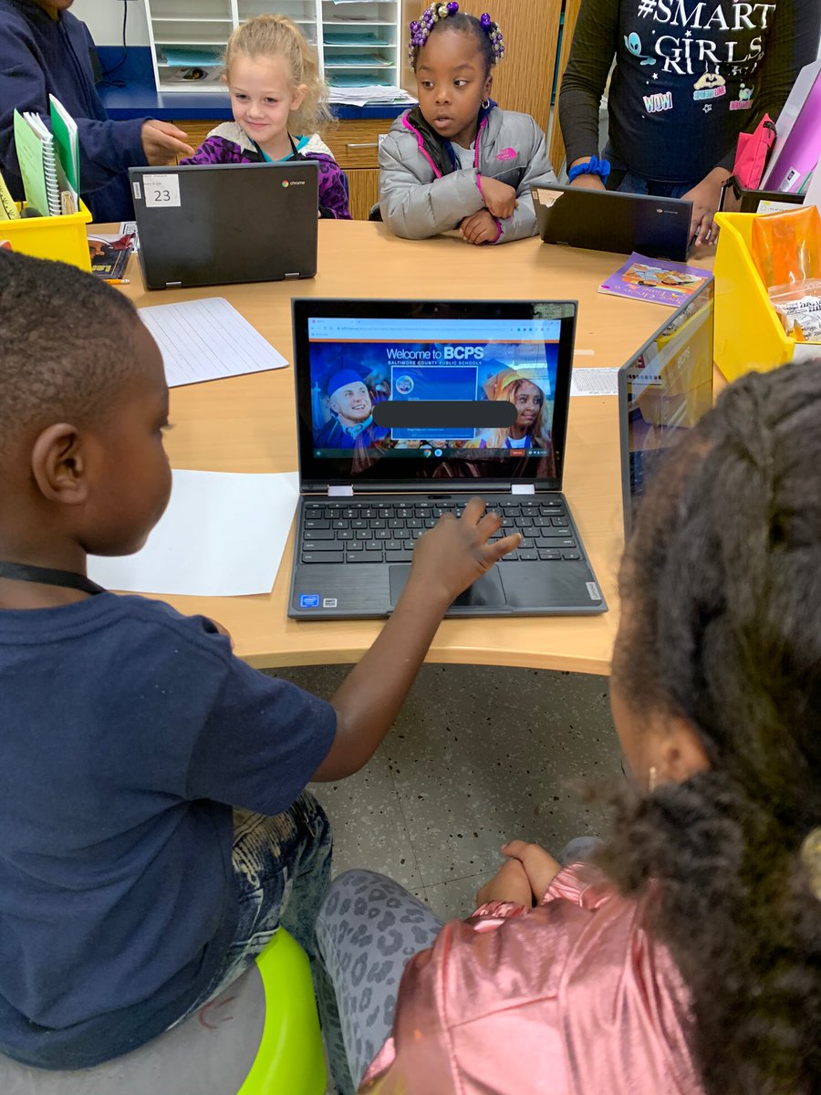 ms_pepito's tweet photo. Thank you to Ms. Arsenault’s 4th grade class for helping us log into our devices! 😊 https://t.co/WLJ6dZcuUq