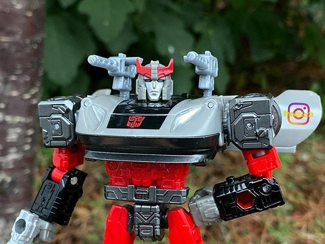 new0rder2k's tweet photo. Bluestreak in da house
#new0rder2k #transformersiege #bluestreak #toyoutsiders #transformers #megatron #transformandrollout #hasbrotoypic #realmofcollectors #g1transformers https://t.co/XA20b9Yv5d https://t.co/8HAsJJLUFh