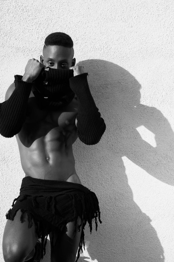 LiamCyberXXX's tweet photo. Guess who's @NoirMaleXXX's man of the month for November?! https://t.co/XH6OxeywrU