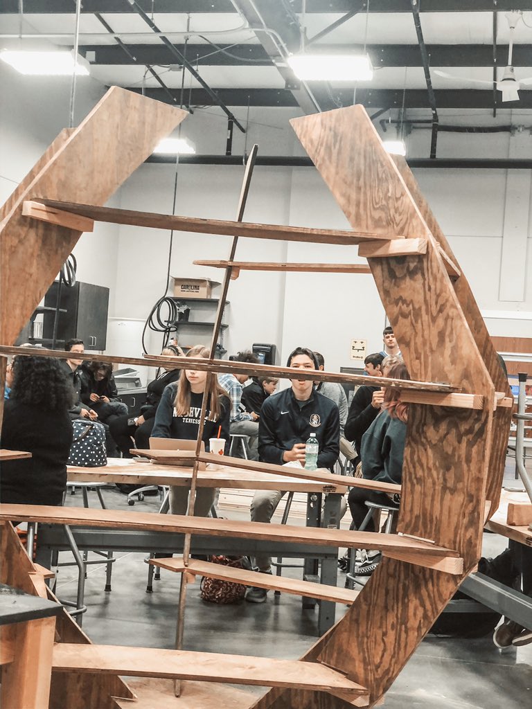 GisasGlobal's tweet photo. the global sphere is coming along !! we are now taking it apart and taking it to the spot it will sit and build it back up!! #exponight https://t.co/vJpubX2OAU