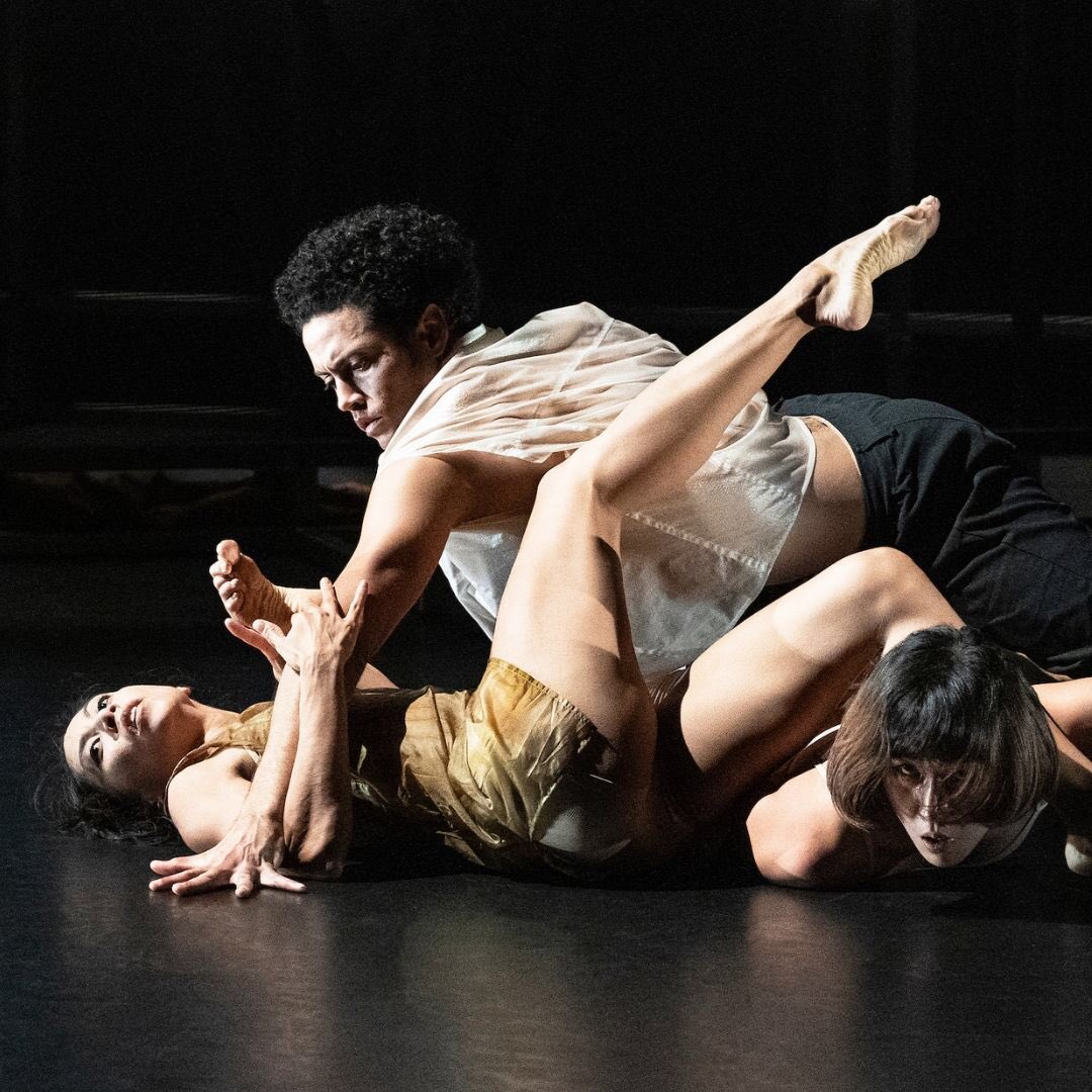 SJeyasinghDance's tweet photo. Final performance of #StagingSchiele @southbankcentre tonight! Thanks to all our audiences for joining us as we channeled Egon Schiele around the country. ๐ธ@FoteiniPhoto Tickets > https://t.co/GzQRnSxZzP https://t.co/snVXLBWoDH
