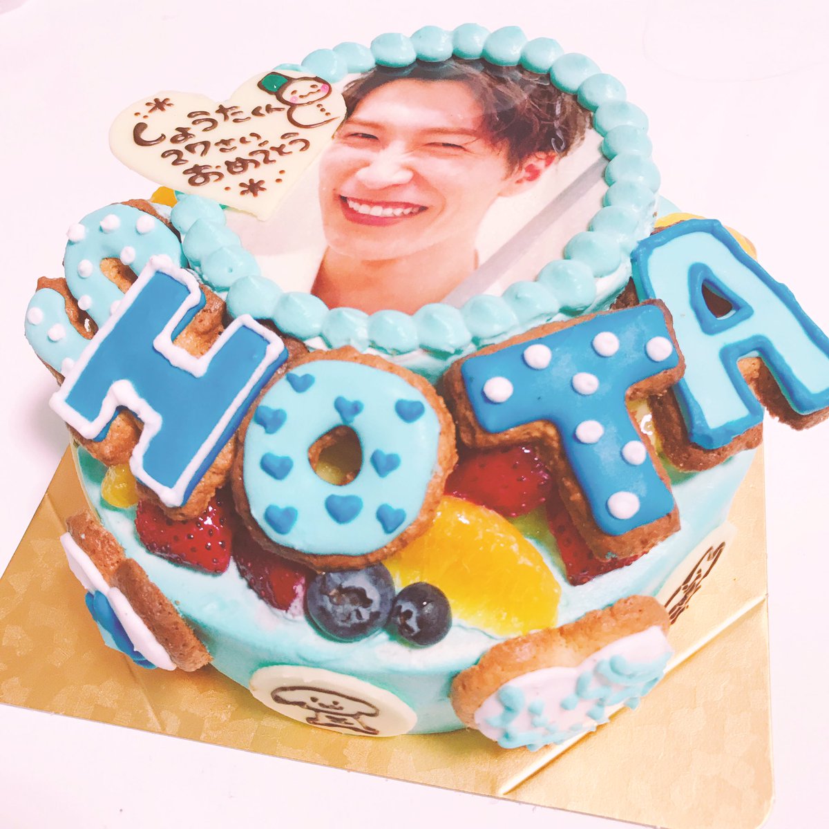 今年のケーキは頑張ったぞ〜🙌💙 #渡辺翔太 #snowman #渡辺翔太誕生祭