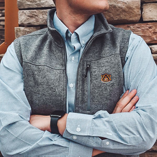 EagleEyeDothan's tweet photo. Drop a comment below if you're an @auburnfootball fan! 🏈  https://t.co/v1HBlmtiAv
_
Stop in or shop online to browse our selection of collegiate apparel!
_
#collegiateapparel #shopeeo #takinglifeoutside #footballseason https://t.co/iODrKpI9oq