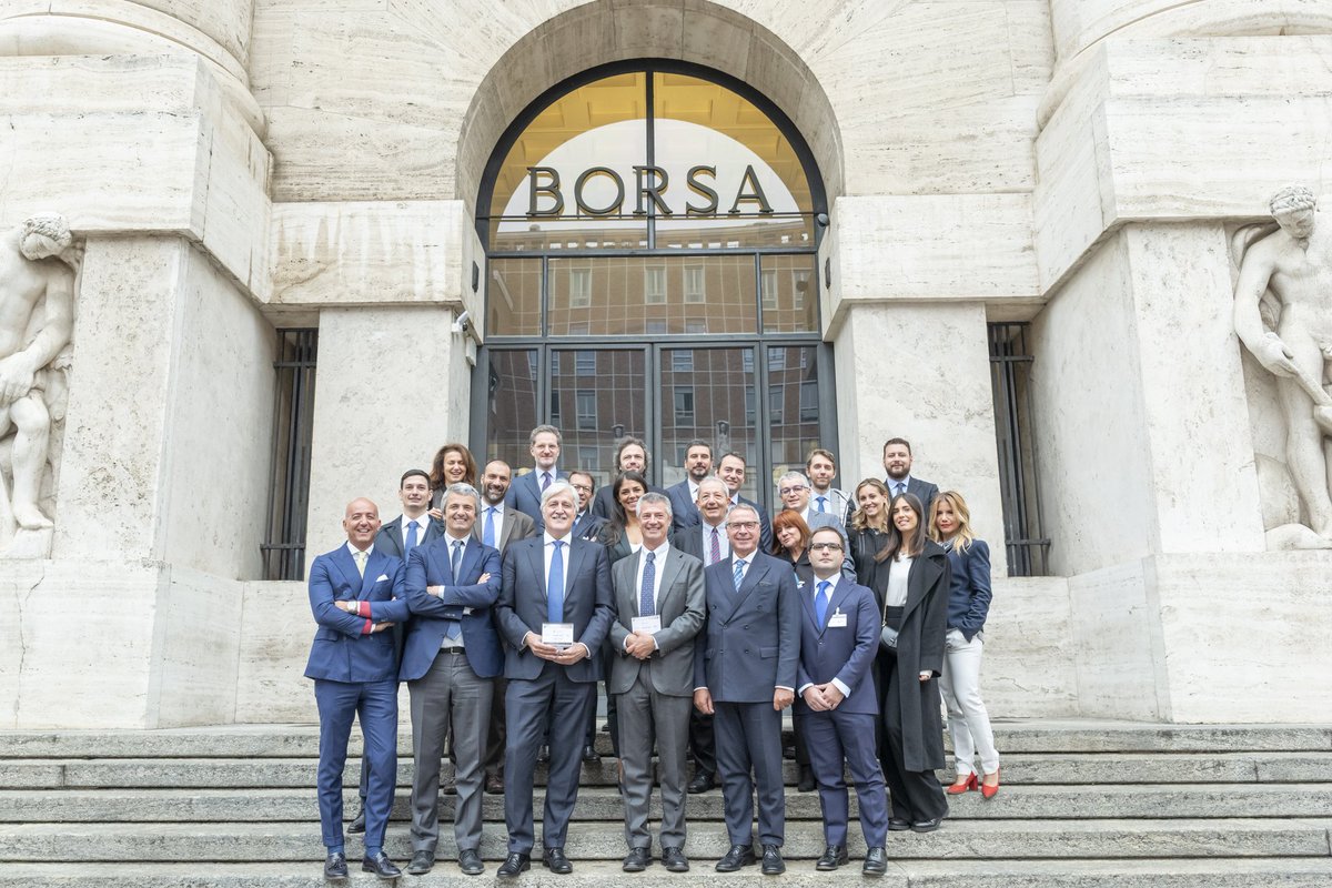 GradedSpa's tweet photo. I minibond di @GradedSpa “debuttano” su #ExtraMOTPRO³, il nuovo segmento di @BorsaItalianaIT per la crescita delle #Pmi. La cerimonia di quotazione si è tenuta lo scorso 31 ottobre a Palazzo Mezzanotte.
📸Ecco il fotoracconto della giornata/2
#finance #innovation #Industry40 https://t.co/1g7TJEiTWt