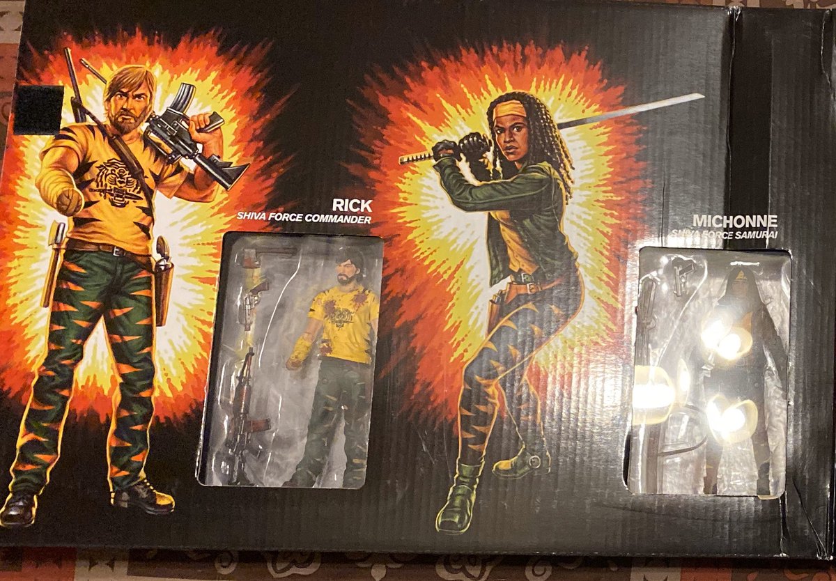 CreativeParTees's tweet photo. If anyone is interested in this #TheWalkingDead #ShivaForce #SDCC 2017 #Exclusive 4-pack let me know. Bloody version- has comic book #RickGrimes #Michonne #KingEzekiel and #Shiva. Asking what I paid plus shipping. Message me if interested. Deserves a better home than my closet! https://t.co/HuB93yYd4R