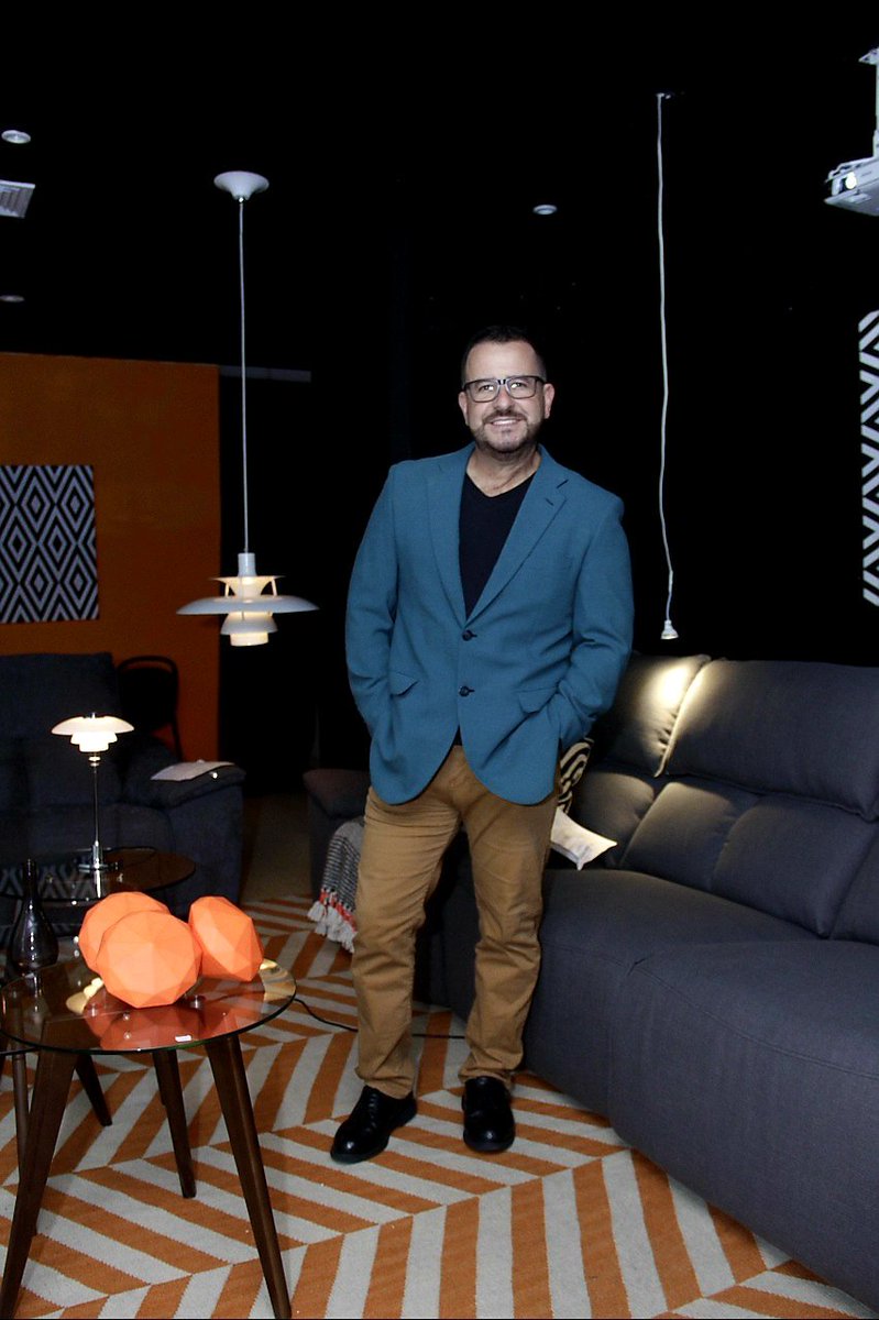 Feliz martes a tod@s. Luchen por sus sueños. Es posible cumplirlos en este lindo país.