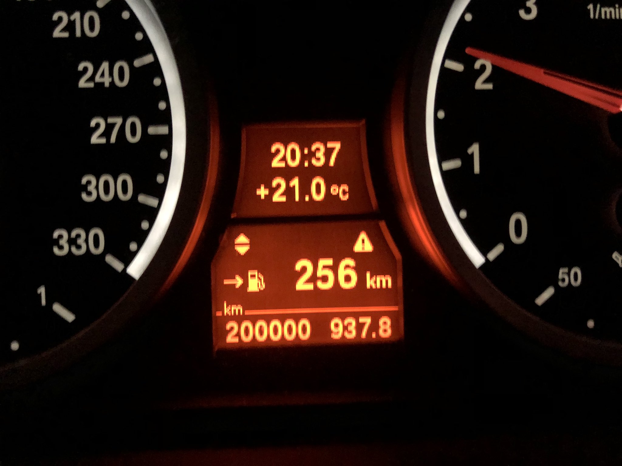 B4 E92m3がついに万キロ突破 2年で10万キロ ほぼ365日 乗り回してしまった 故障した箇所といえば チェーンテンショナーと一部分からオイル漏れの2つのみ 歴代の車歴でダントツで1番修理代が少ない 毎日下駄に使い ぶん回し続けた方が故障少ない説 B4 E92m3がついに万キロ突破 2年で10万キロ ほぼ365日 乗り回してしまった 故障した箇所といえば チェーンテンショナーと一部分からオイル漏れの2つのみ 歴代の車歴でダントツで1番修理代が少ない 毎日下駄に使い ぶん回し続けた方が故障少ない説