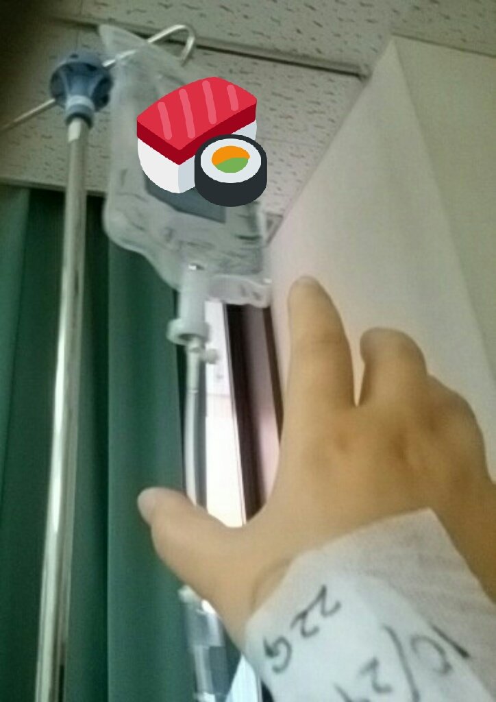 ibkask's tweet photo. こんばんわ‼️
おかげさまで手術も無事終わり、伊吹は新しい体を手に入れて戻ってまいりました✨💪😇　（絵上手くなってないかな…）
画像は手術直後のやつですが今はもう退院して自由に歩き回っています
保険の手続きでもー大変 https://t.co/NcypaAh5Mr