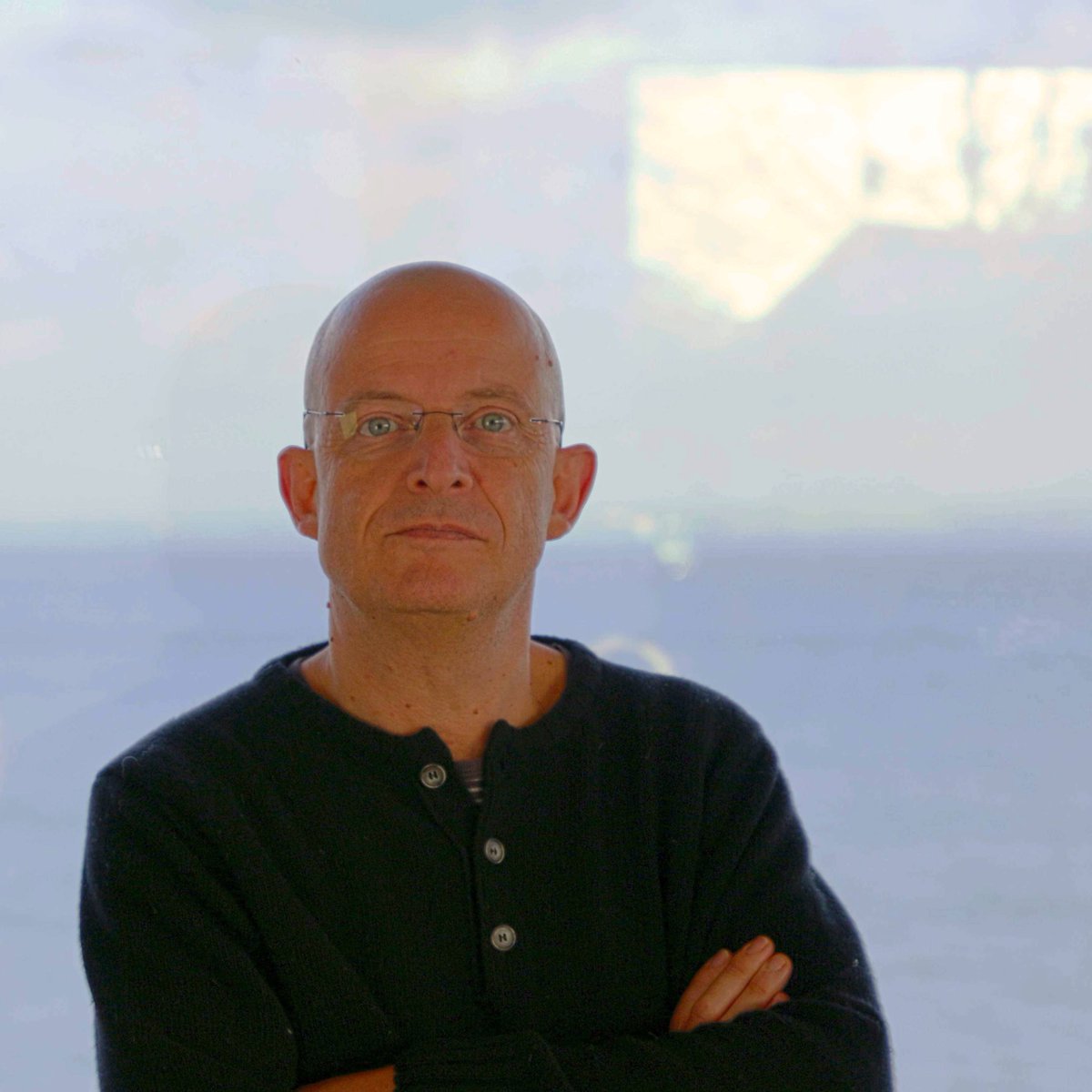 Da Agenda do MIC.PT: #Estreia de obra de Miguel Azguime (NÃO! – Concerto para #Marimba e #Orquestra) por Pedro Carneiro e Orquestra Sinfônica Brasileira · 6 de #Novembro,
Theatro Municipal do Rio de Janeiro
Mais info: mic.pt/noticias?where…
#MiguelAzguime #NÃO