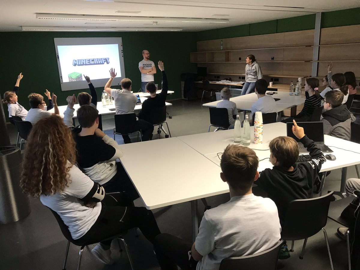 MAXIMAGO (@maximago) on Twitter photo Die #diwodo19 startet für uns heute mit der #Hackerschool im <a href="/fussballmuseum/">Fußballmuseum</a>! Die Kids lernen mit Kani, Tobi und Paul Coding mit #Minecraft! Viel Spaß! Die #diwodo19 startet für uns heute mit der #Hackerschool im <a href="/fussballmuseum/">Fußballmuseum</a>! Die Kids lernen mit Kani, Tobi und Paul Coding mit #Minecraft! Viel Spaß!
