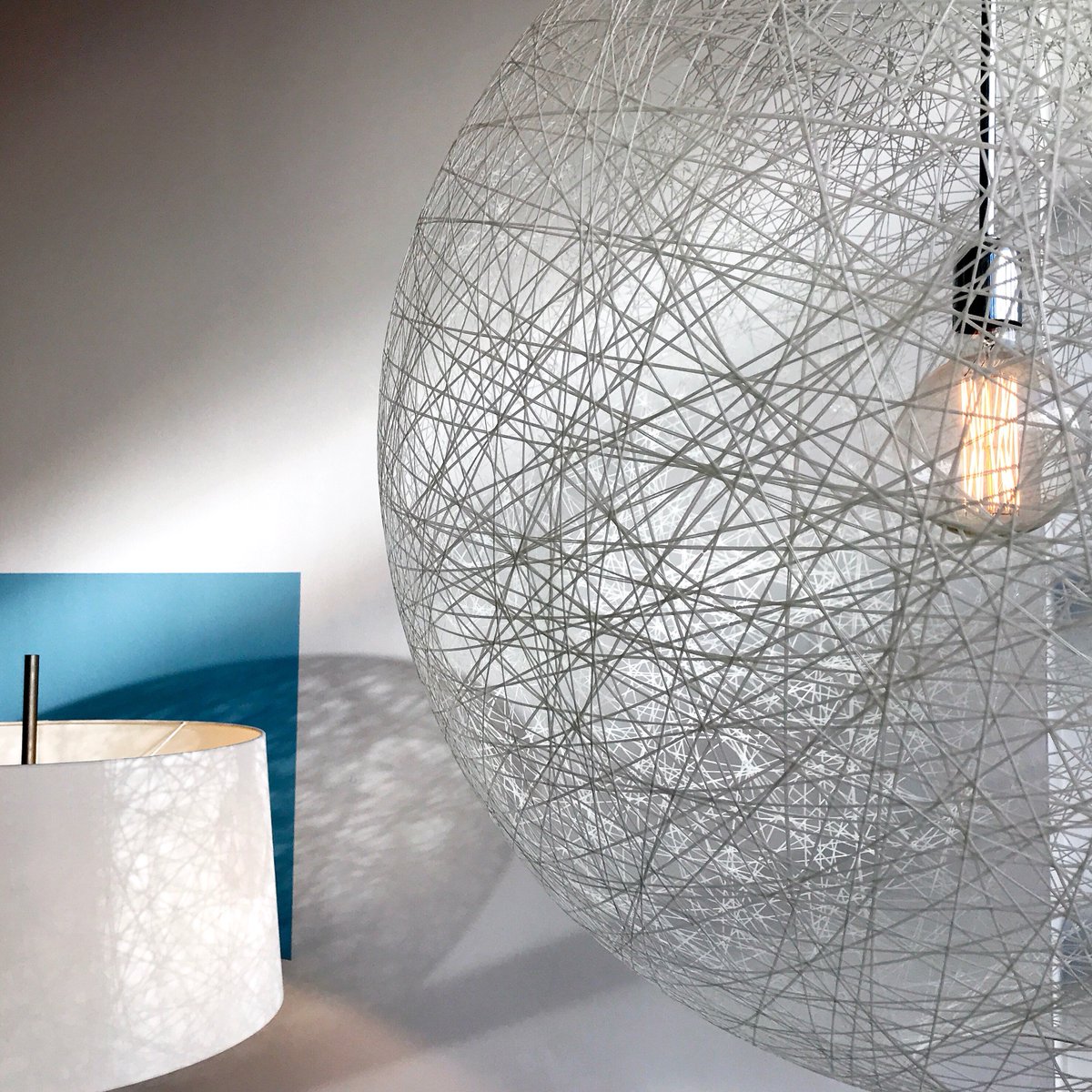 RumeInteriors's tweet image. Random light randomly lit by rebel sunbeam. 

rume.co.uk

#rume #moooi #randomlight #designerlighting #hove #brighton #rumeinterior #hoveinteriors