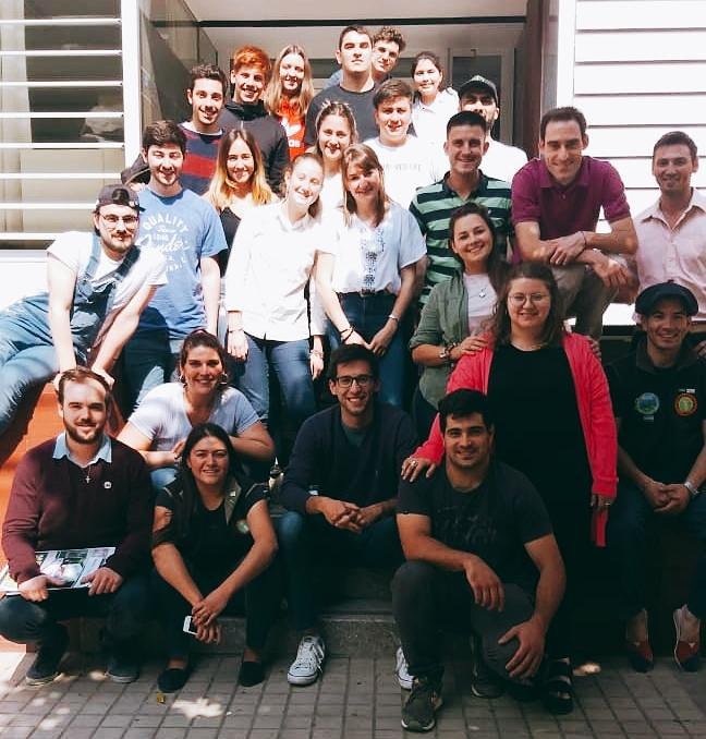 AteneoSrrc's tweet photo. El día sábado en las instalaciones de Jesús María, se llevó a cabo el consejo mensual de Ateneo CARTEZ.
.
Queremos agradecer a la Sociedad Rural Anfitriona, y a todos los ateneistas por compartir este gran espacio.💪🏼
.
#AteneoSRRC
#AteneoCARTEZ https://t.co/NBlsaup0O9