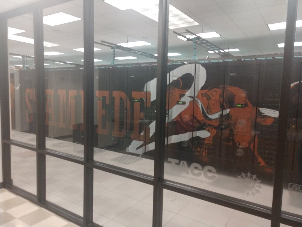 thall_coach's tweet photo. Monday at the Texas Advanced Computing Center. Thanks @drfletcher88 and the AWSM in CS crew for all the work you do to improve CS education. https://t.co/YZRPEVDhWc