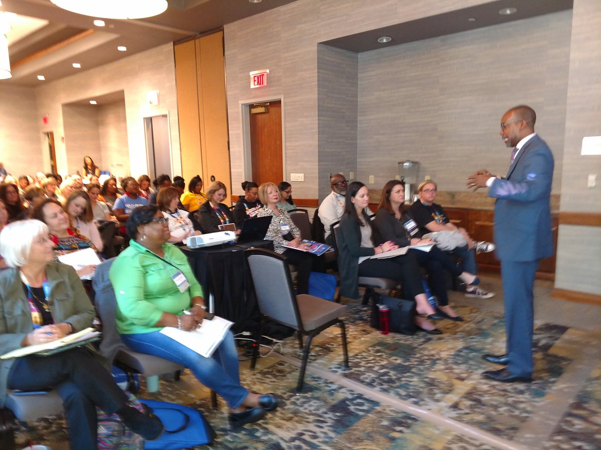 hero_series's tweet photo. @LSSSCA1 Honored and humbled to have been a presenter at the 2019 LSSSCA in Frisco, Texas #LSSSCA2019 #SchoolCounselors #UnleashYourPotential #Confidence #VitaminCsForSuccess #LSSSCA2019Strong https://t.co/VsXQVNvzNc https://t.co/gYat6pffyz
