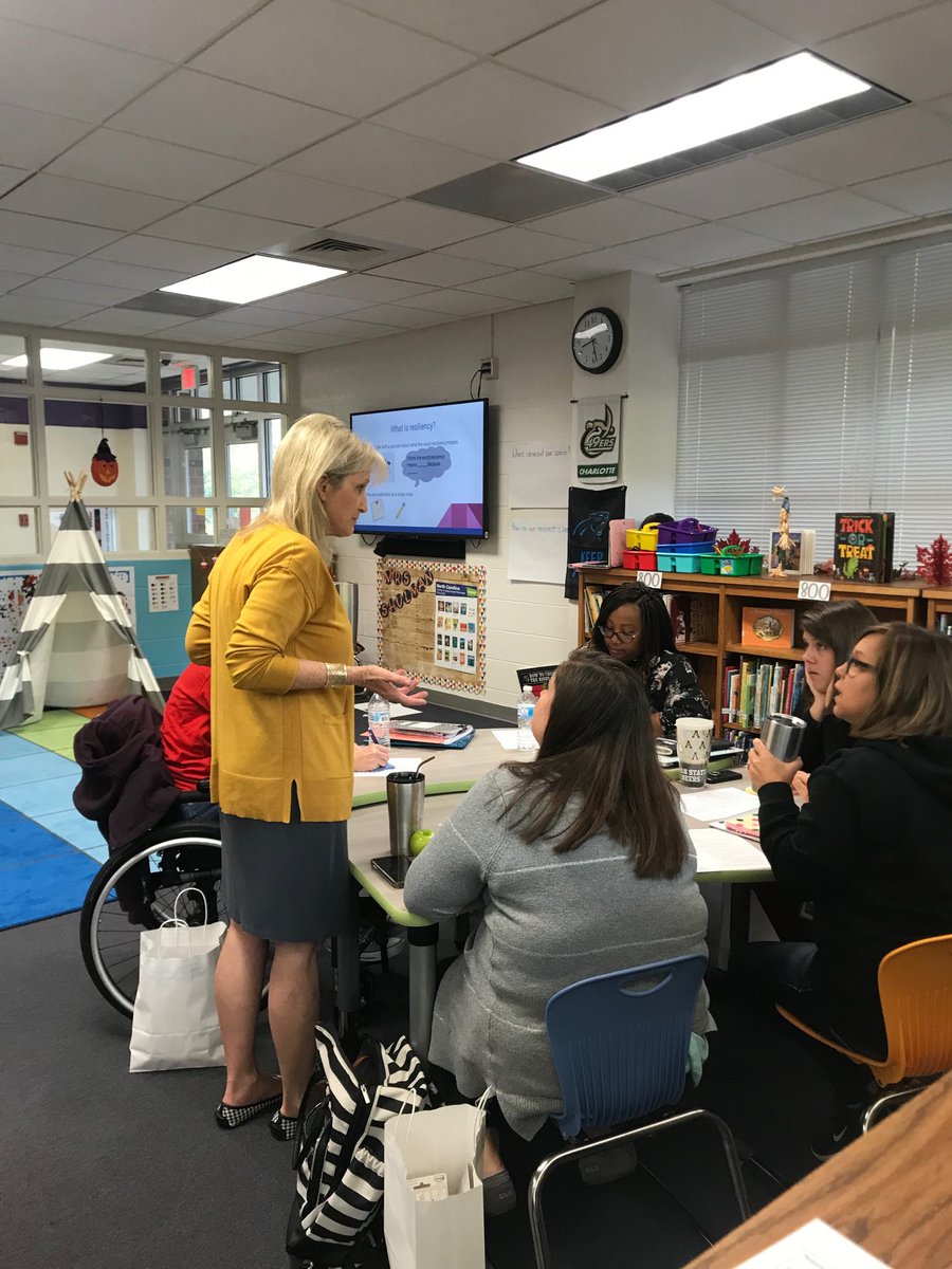 juliebarbee's tweet photo. Are you resilient? This awesome staff family @bethelelem is working with @tipncorg to design curriculum to develop student resiliency! #BESOvertime #BESNextPlay #bethelbengals https://t.co/iKRUFlQmB9