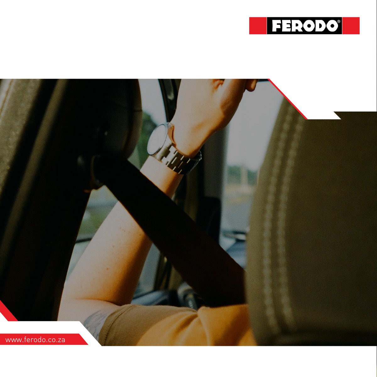 Did you know? Wearing a seat belt reduces the risk of death in motor vehicle crashes by up to 45%. Seat belts prevent 99% of occupants being ejected in a crash. Always buckle up! https://t.co/43QAiJqzrC