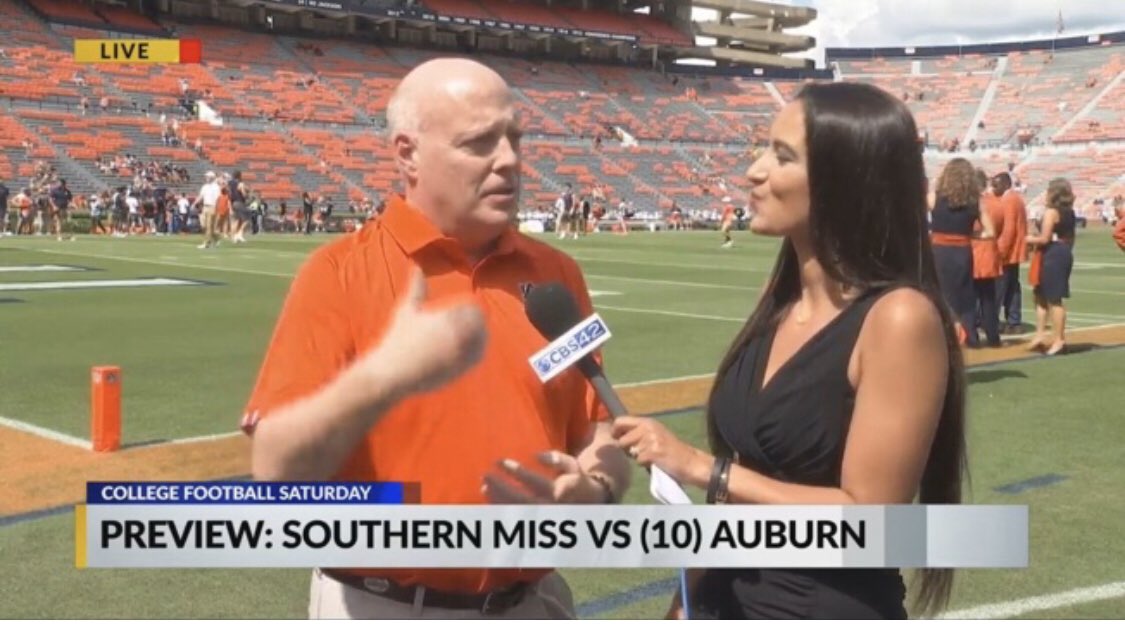 SimoneEli_TV's tweet photo. Happy Birthday in Heaven, Rod. You are very missed here. The Plains aren’t the same. ❤️🏈🎙@VoiceofAUTigers
#WarEagle #RodBramblett https://t.co/lxI70Vy8Il
