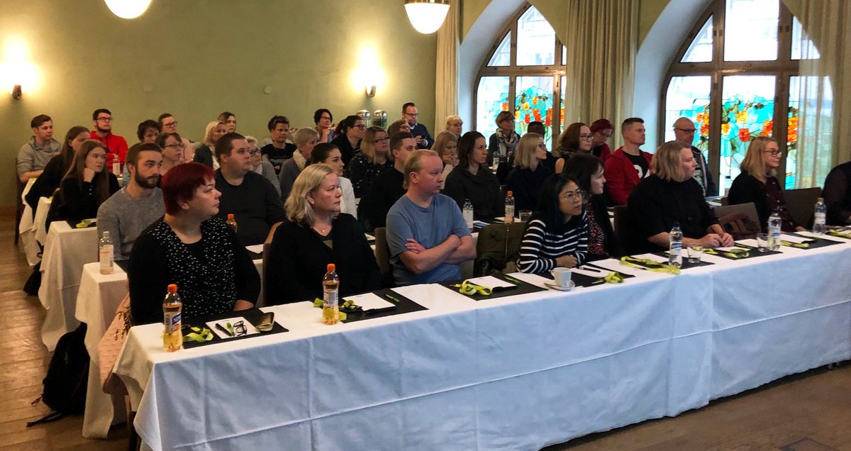 VivagoGlobal's tweet photo. Kiitos Vivagon koulutustilaisuudessa esiintyneille asiantuntijoille ja koulutukseen osallistuneille! Aiheina mm. uni, digitaalisten palveluiden hyöty kotihoidossa sekä laadukkaan hoidon työkalut. @VivagoGlobal #wallaton #vitalmed #uni #terveydenhoito #vaikuttavuus #digitalisaatio https://t.co/1Qu1DW7TxY