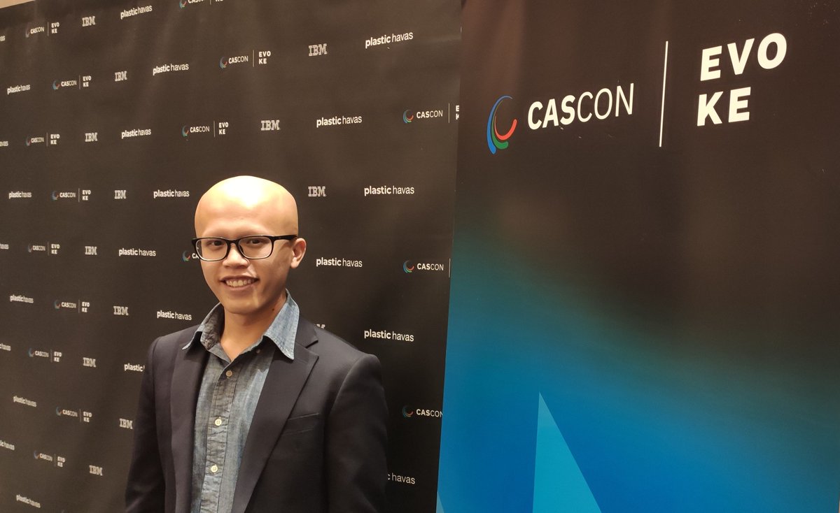 queensulaw's tweet photo. Jason Lam is representing the #QueensLaw/@SmithBusiness Conflict Analytics project at the CASCON @EvokeCanada event happening in Toronto. He'll be on several panels talking about the intersection of AI, labour law, and deep learning. https://t.co/Sd0qQs3PU5
