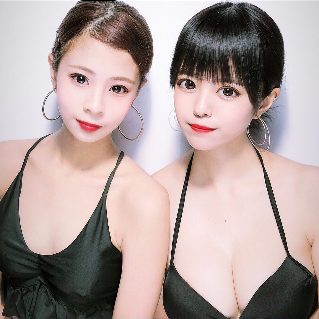 aweaeawe1's tweet photo. 18歳とは思えないぐらい巨乳ちゃんですね😌 https://t.co/L5LwBdbI4D