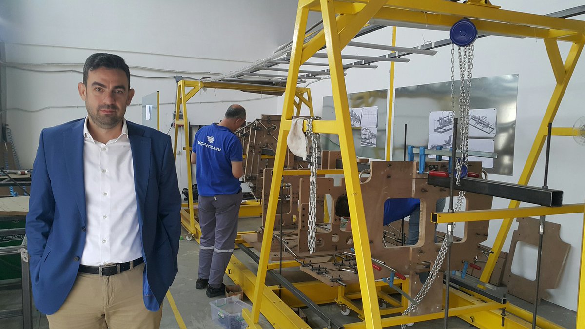 ozcanyazici's tweet photo. Emre Balcı’dan girişimcilik başarısı: Hayal, cesaret ve Uçaksan
https://t.co/5DzJcTxzLN
@emre_balci
#Uçaksan #Teucri #SivilHavacılık #İHA #Drone #Uçak #Bizpark #Teknoloji #Girişimcilik https://t.co/tsmX66x8bv