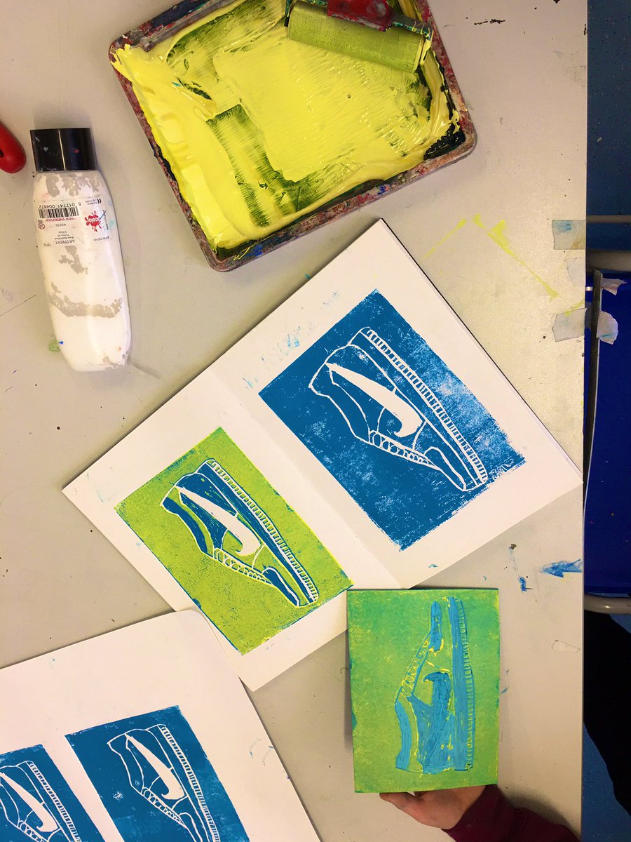 teachleader's tweet photo. Lino printing today with KS3 #teamwvc #printing #apworks #linoprinting #artanddesign #art #ks3art https://t.co/rVXIO0p6U0