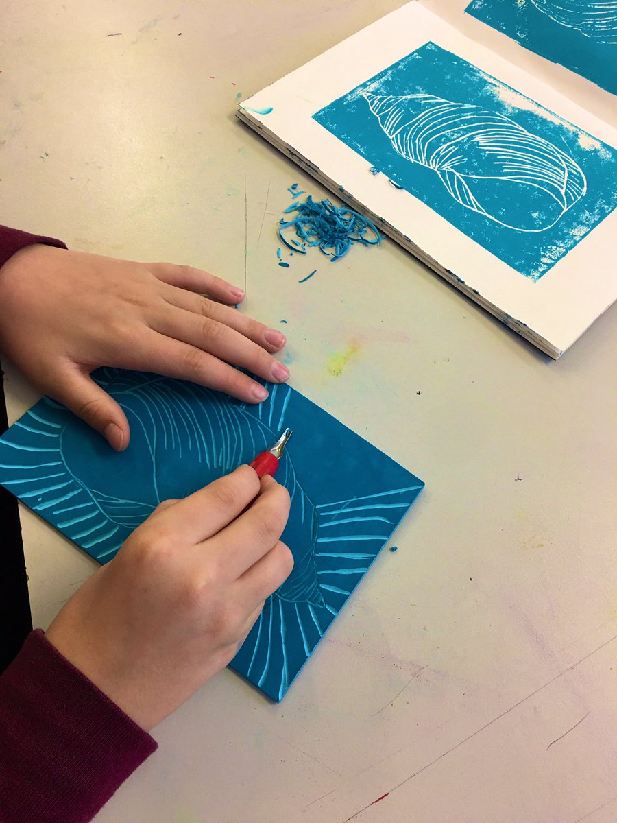 teachleader's tweet photo. Lino printing today with KS3 #teamwvc #printing #apworks #linoprinting #artanddesign #art #ks3art https://t.co/rVXIO0p6U0