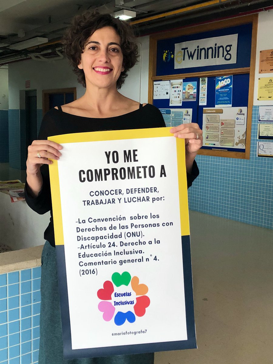 pilarlofe's tweet photo. #yomecomprometo   El “día de”no tiene sentido si no se hace una labor educativa. 
Gracias a @mariafotografa7 por enseñarme tanto. https://t.co/noC25BnppB