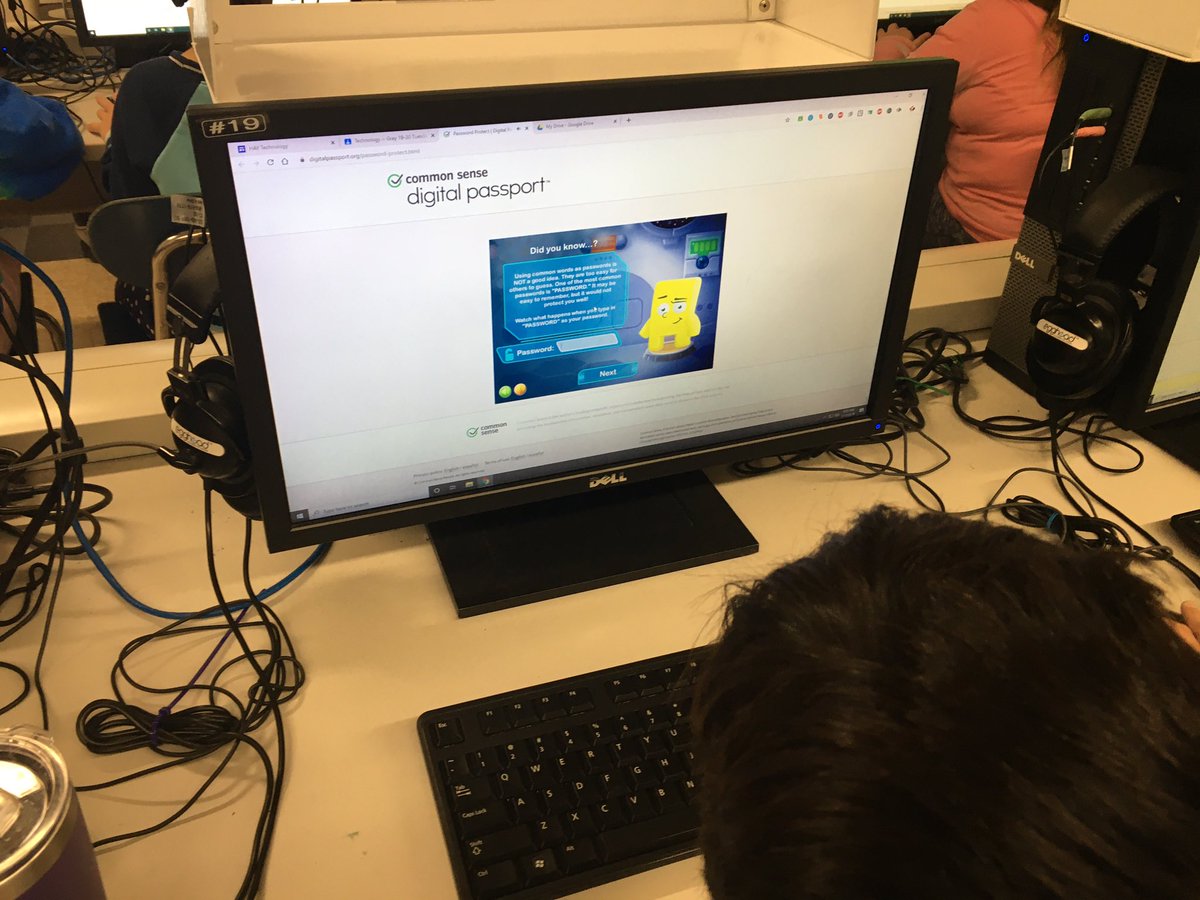HAYSchoolNorton's tweet photo. Talking Internet safety and security in Mrs. Cashton’s 4th Grade Tech students specifically in terms of P@s$W0rd$ through @CommonSenseEd #digcit #AMustSkill @suzteach #HAYNation https://t.co/AuQlvPwroe