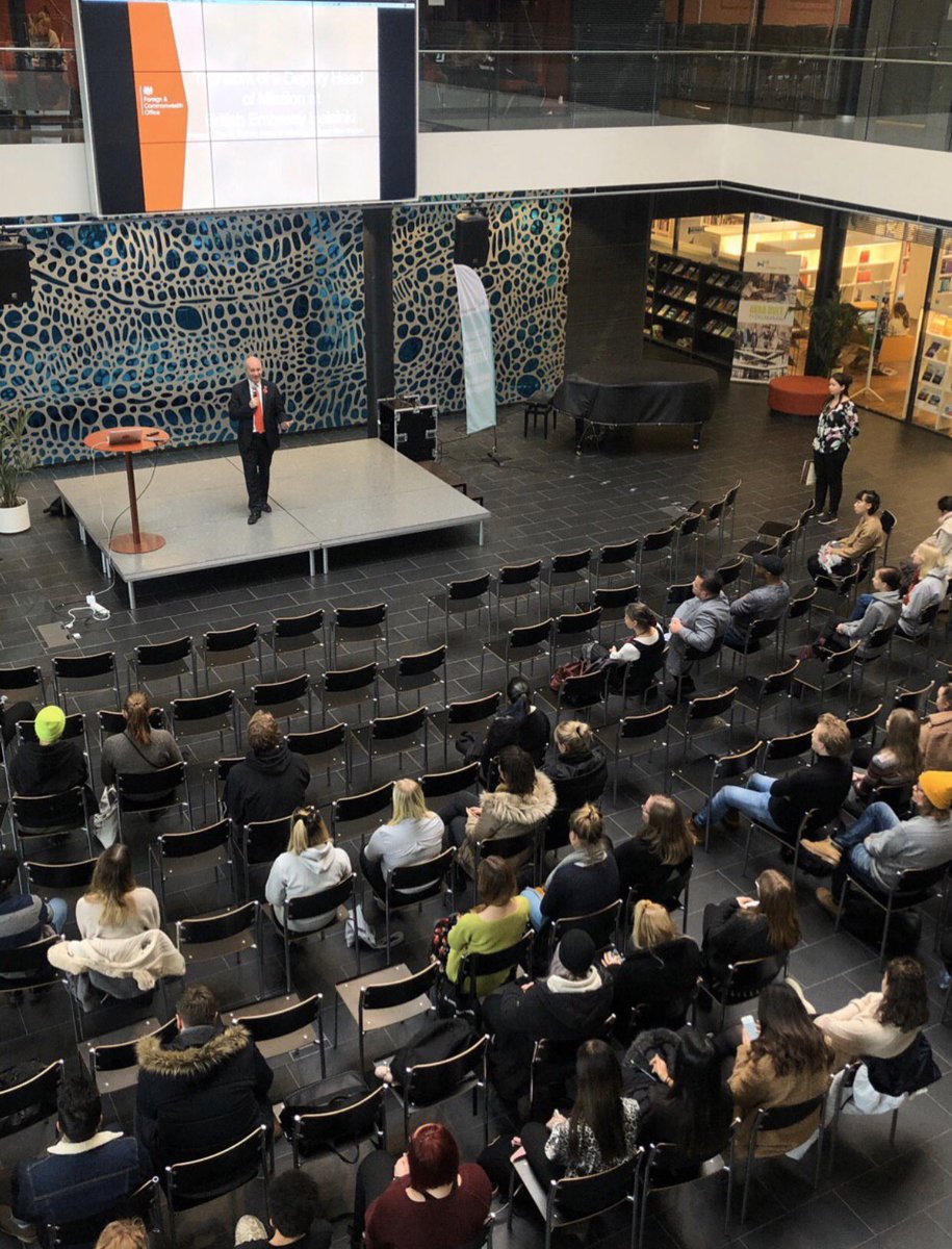 dtrofimczukhh's tweet photo. British Day at Porvoo campus. British culture, business opportunities and insights into UK trade between Finland &amp; UK. Also, some lovely samples of English foods with afternoon tea #hhporvoocampus #porvoocampus #afternoontea #scones #business #porvoo #britain #globalbritain #suom https://t.co/0eTYtqQKoU