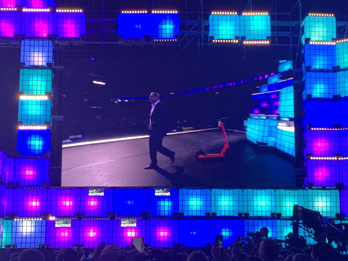 OeyenTone's tweet photo. Great timing @manikgupta for launching @Uber scooters in Lisbon #WebSummit https://t.co/QI6JlZelxF