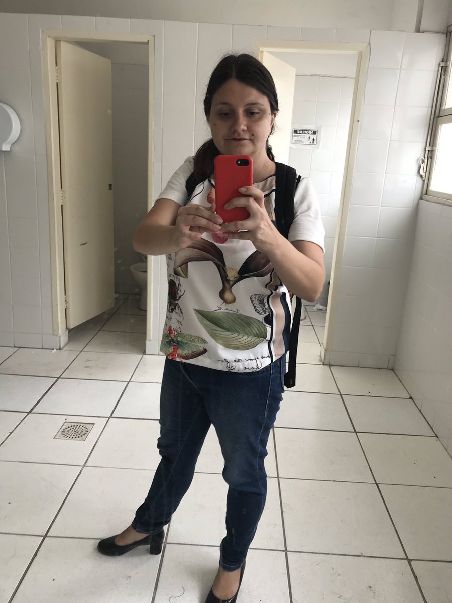 veronica1411's tweet photo. Jovem estudante de 34 qse 35 anos passando na sua TL #FatecPG #Comex 😁 https://t.co/zD9xuM9Pxy
