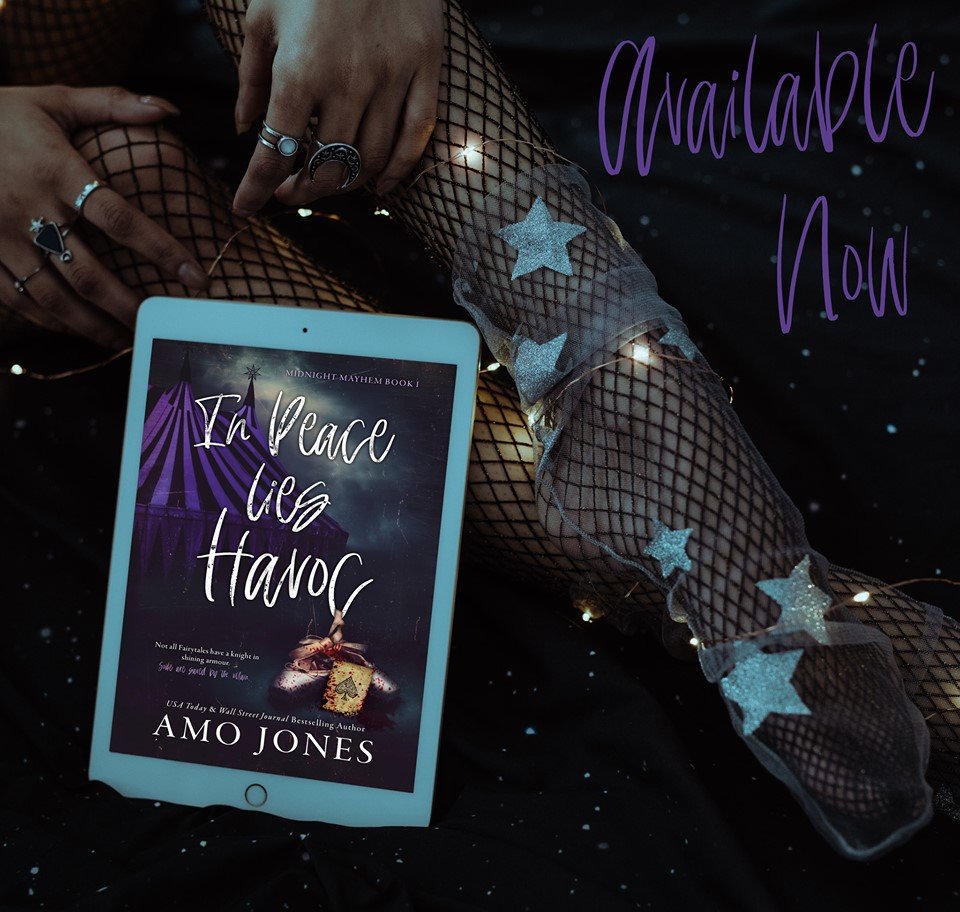 Charlie_WLTB's tweet photo. 🎪🎟 LIVE NOW🎟🎪
Darkly seductive, whirling with lust, hypnotic attraction, this held me mesmerized until THE END.
-Book Haven Book Blog
Amazon: https://t.co/N3G804cXjW
B&amp;N: https://t.co/OePaDwRA0K
Apple: https://t.co/xp7PGAG0Q0
Kobo: https://t.co/LSG3cnCtUh https://t.co/vBHaO2Paab