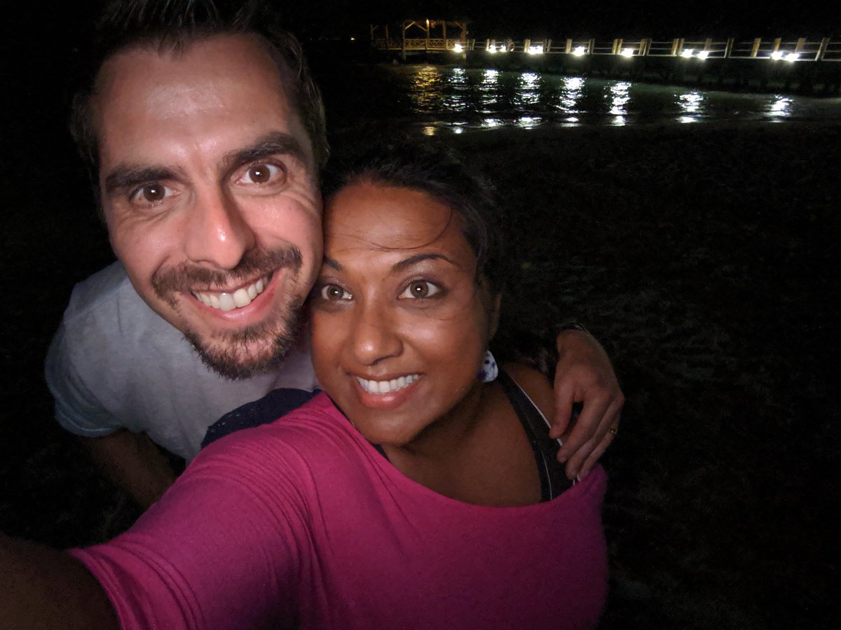 YashYanthi's tweet photo. Celebrations continued with a private dinner (half way through we sent the kids to the kids club), cocktails and a late night beach hangout at @The_fives @airtransat
#AirTransat_Partner #ExperienceTransat #feelthefives #MurphysDoFives https://t.co/oHeryHJ5bm