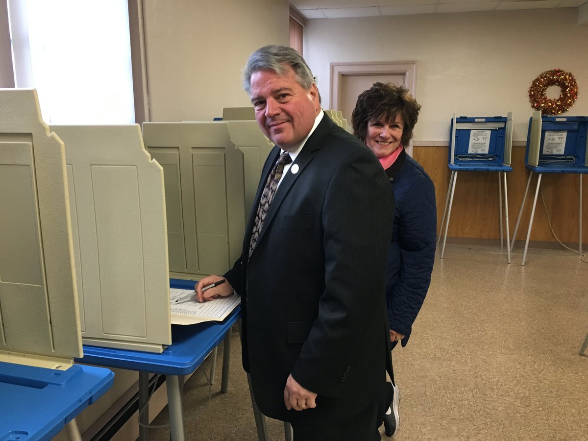 RizzoForRevere's tweet photo. It is a beautiful day to get out and vote. Thank you to all the poll workers who got up early today and will be working late into the night. We are so grateful that you are willing to give so generously of your time to benefit this community. Please, honor their efforts and vote! https://t.co/TIDxT9dWX4