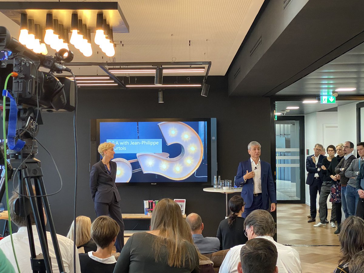 AndreKiehne's tweet photo. Thanks @JP_Courtois for the inspiring session this morning an the great all-hands @MicrosoftDE #OfficeWithWindows https://t.co/pdZSCnbGAV
