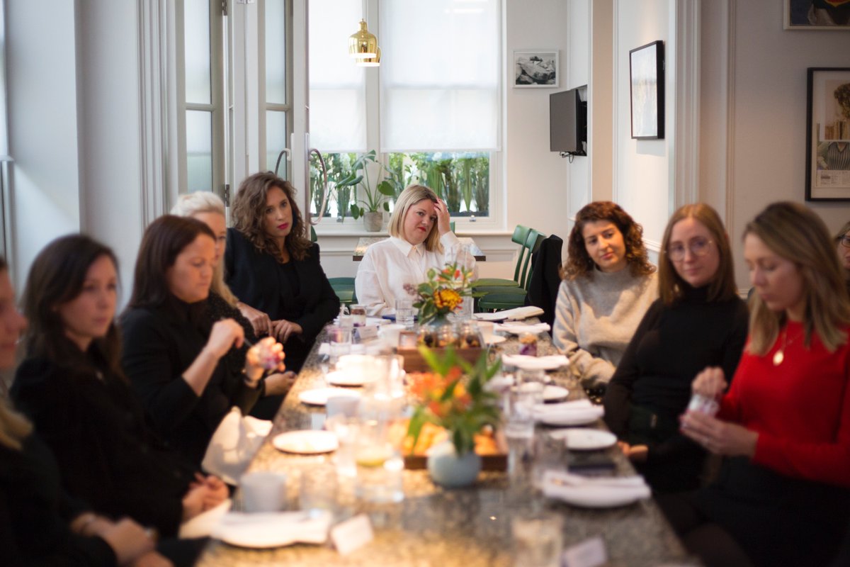 Stepladder_news's tweet photo. NEWS STORY: Last week, we hosted our first all-female event at @weareAllBright – a morning of #inspiration and #empowerment for like-minded #women in the #property #marketing industry. Read the full run-down here: https://t.co/c2ILSW6HKN #StepTalks #realestate #buildingbrands https://t.co/V1Wbe6KE3F