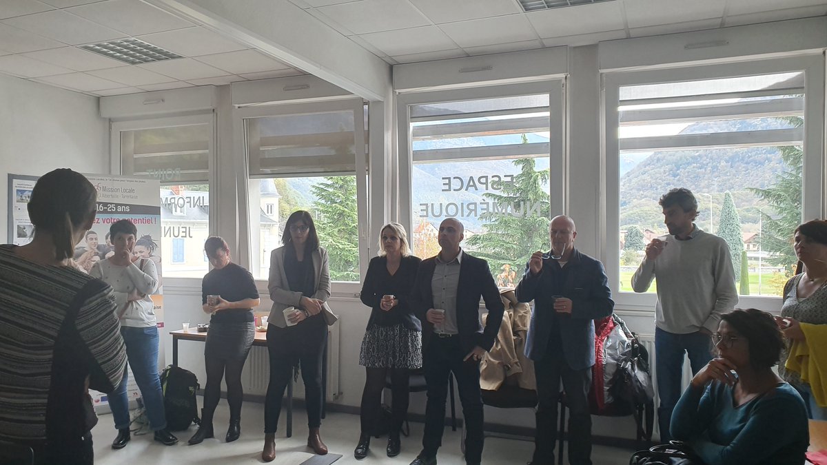 Café partenaires organisé par la <a href="/mlj_tarentaise/">MLJAT</a> dans le cadre de l'action "Aller-vers" pour favoriser l'échange entre les acteurs du territoire. #MLJAT