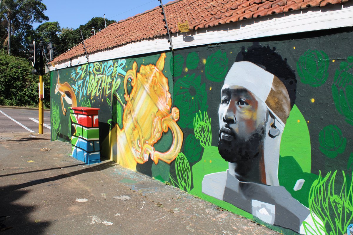rugbyworldcup's tweet photo. How cool is this?!

Artists from Durban, South Africa have created a stunning mural in tribute to Siya Kolisi and the @Springboks 🏆

📸: @AlShiraz1 https://t.co/MUSwuoTZnC